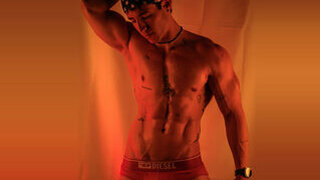 Aaron Bain