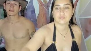 crazy_acouple_donpillo