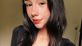 Saddie Dark